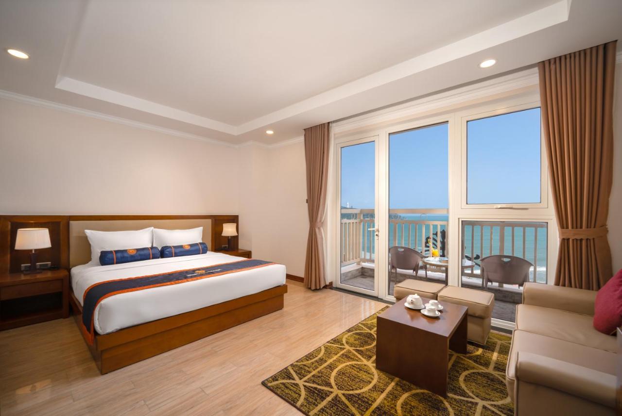 Bluesun Danang Beach Hotel Exterior photo