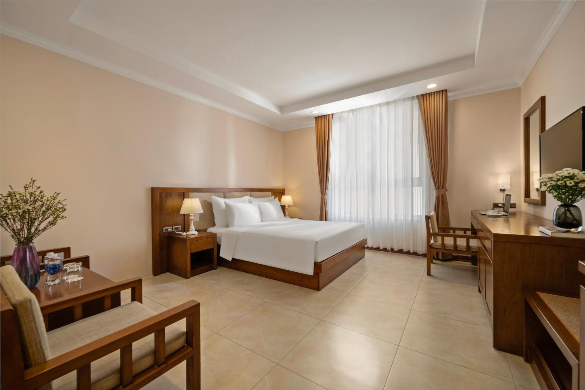 Bluesun Danang Beach Hotel Exterior photo