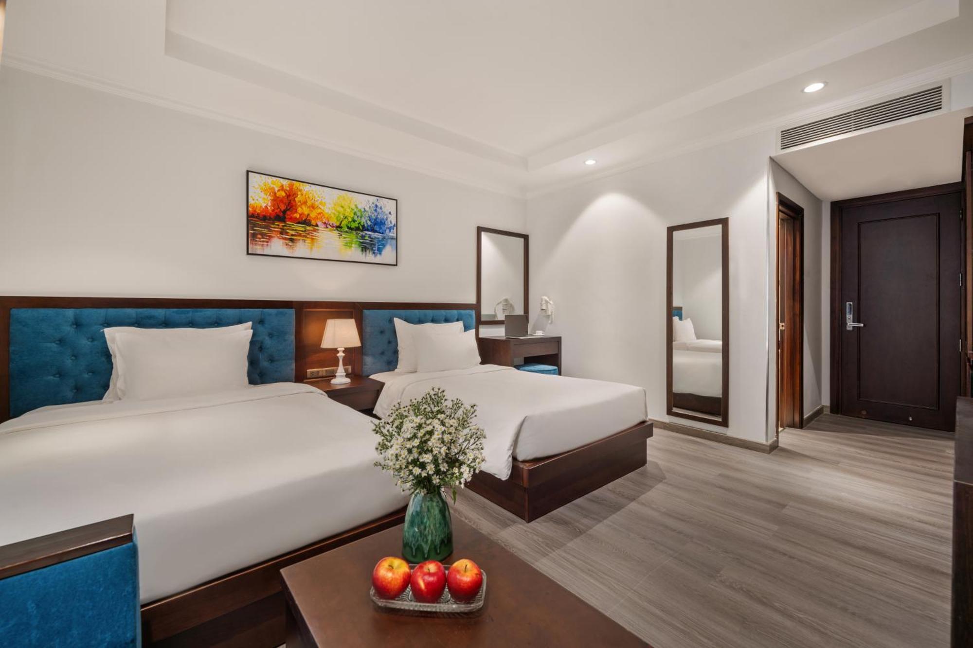 Bluesun Danang Beach Hotel Exterior photo