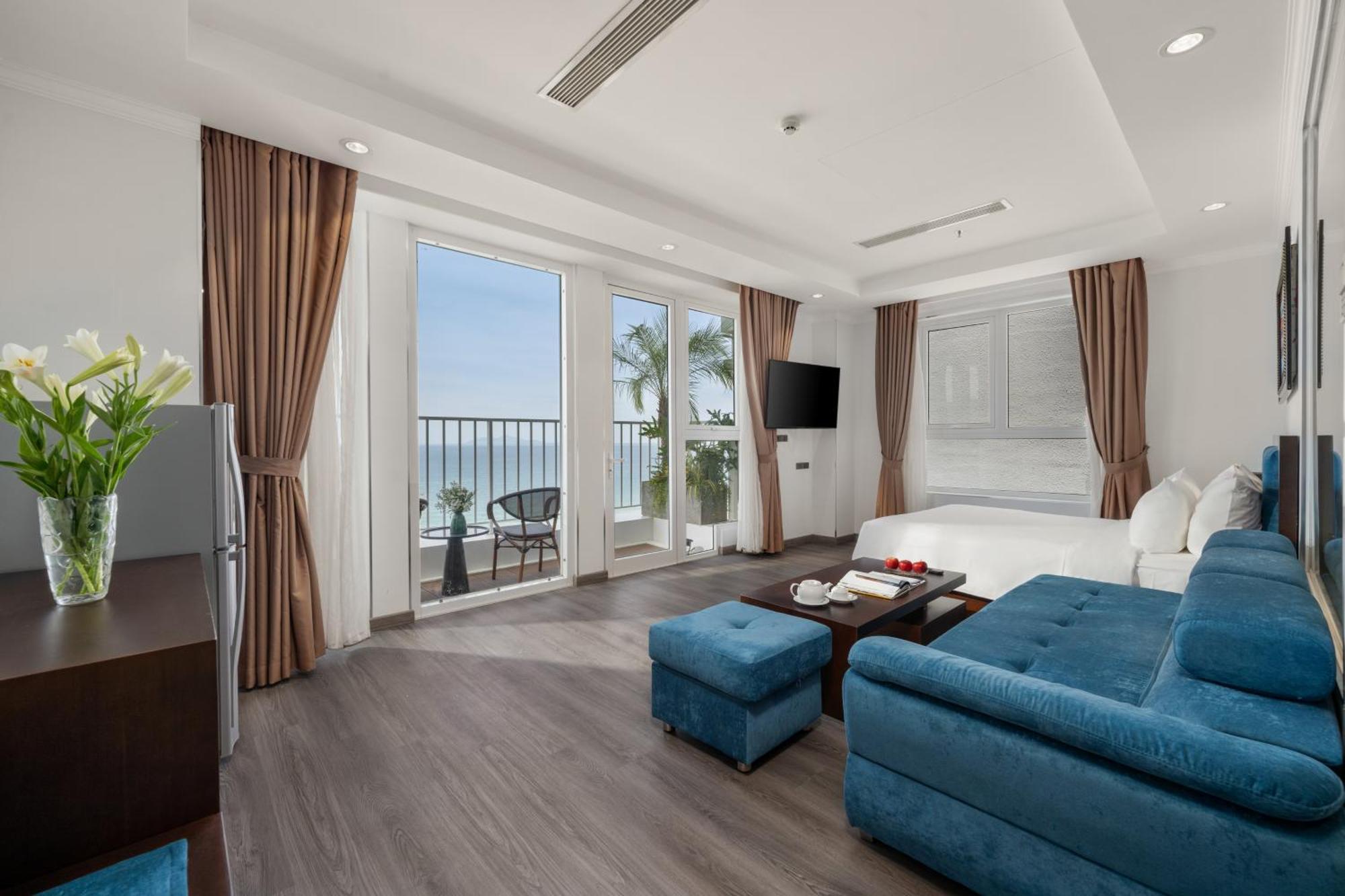 Bluesun Danang Beach Hotel Exterior photo